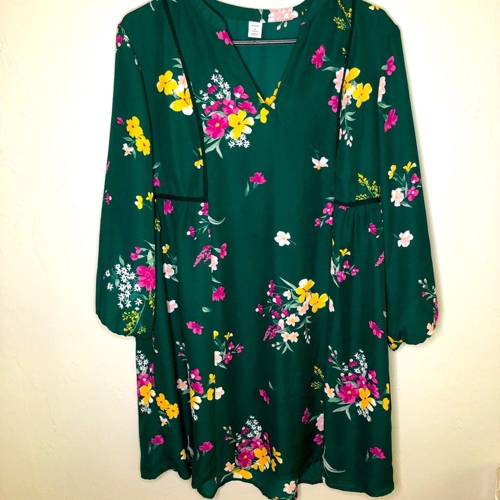 Set of 2 Old Navy dresses